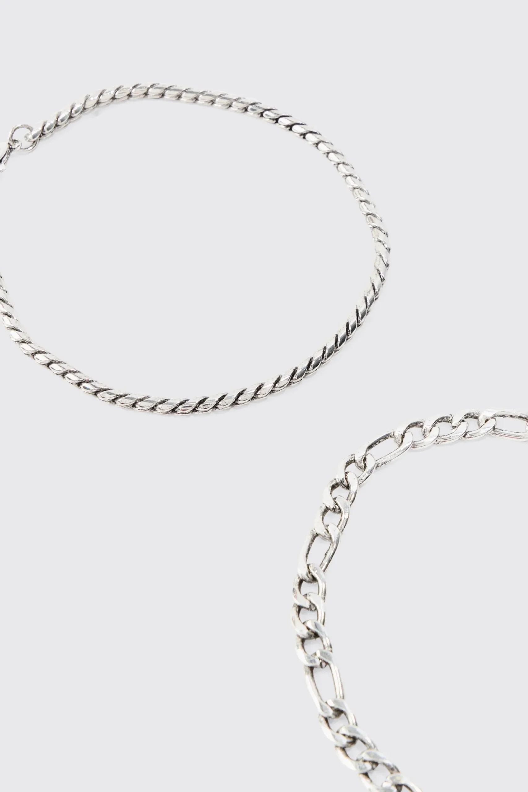 2 Pack Chain Bracelets In Silver | BoohooMAN UK