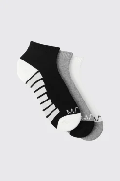 3 Pack Man Dash Activewear Ankle Socks | BoohooMAN UK