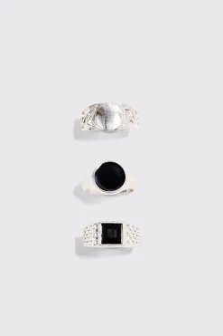 3 Pack Signet Rings In Silver | BoohooMAN UK