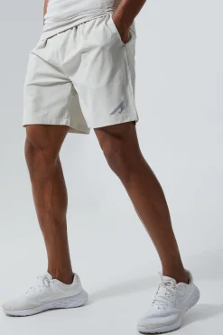 Active 7 Inch Fast Dry Shorts | BoohooMAN UK