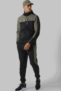 Active Colour Block Funnel Hooded Tracksuit | BoohooMAN UK