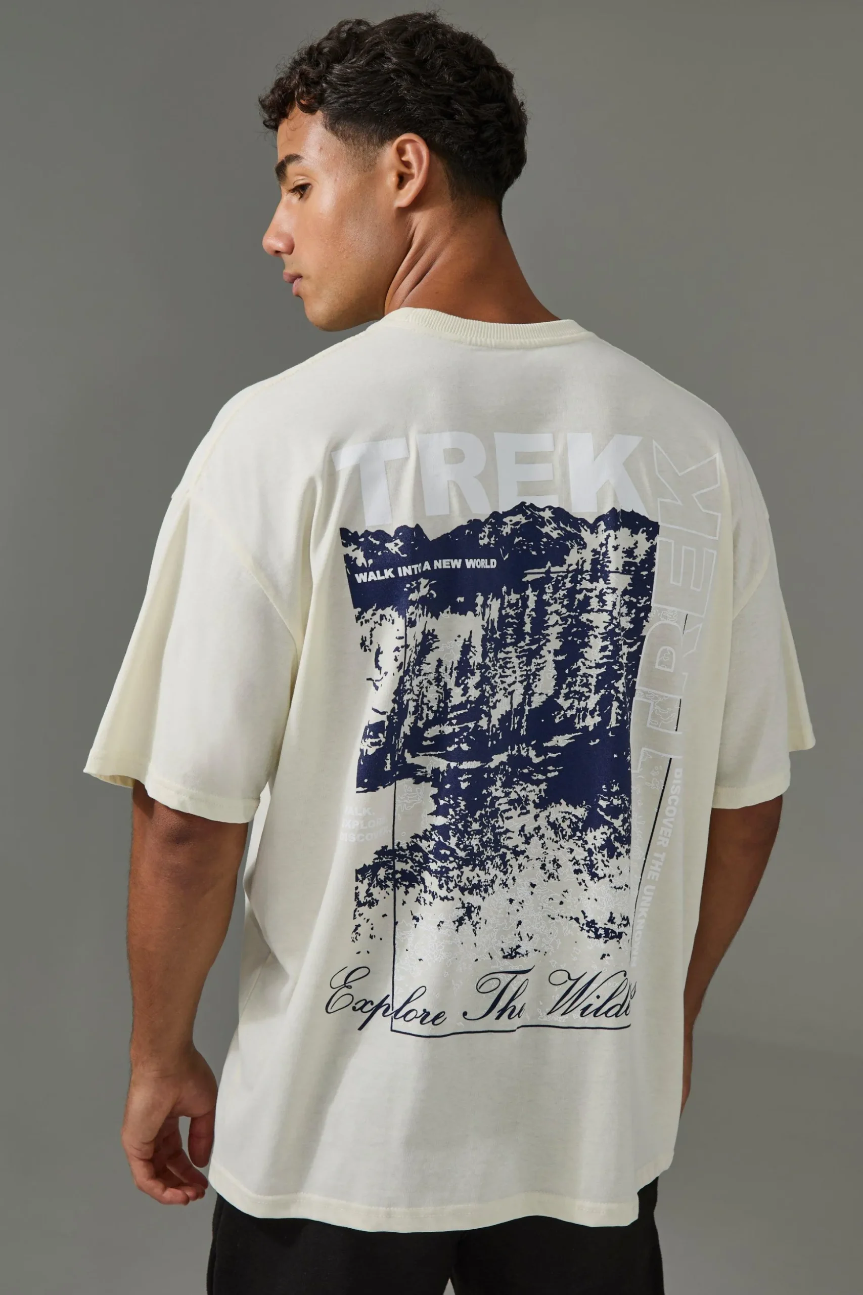 Active Oversized Trek Explore The Wilderness T-shirt | BoohooMAN UK