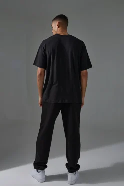 Active Oversized UFC Graphic License T-shirt | BoohooMAN UK