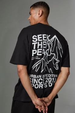 Active Oversized Urban Expeditions T-shirt | BoohooMAN UK