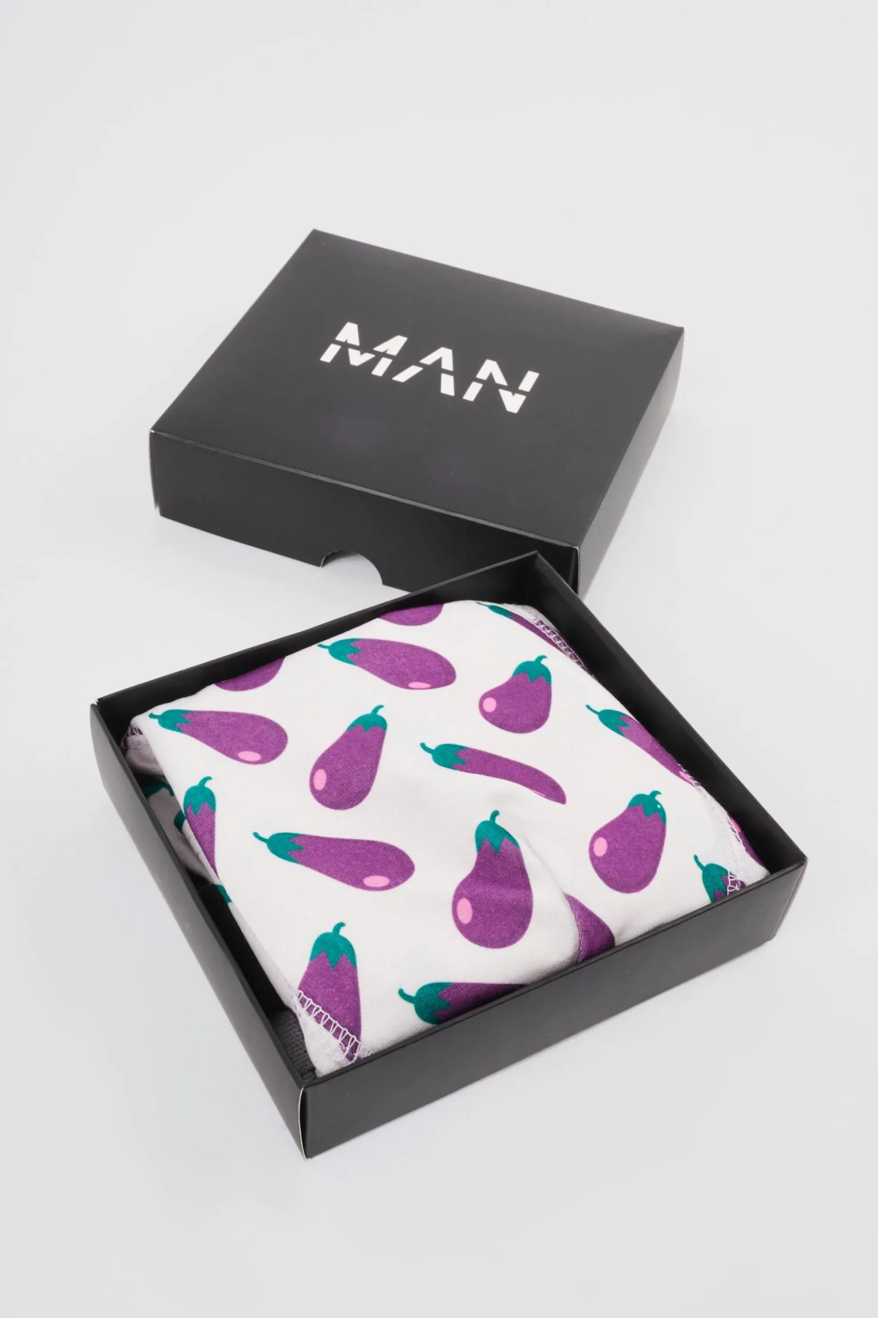Aubergine Printed Boxers In Gift Box | BoohooMAN UK