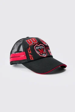 Badge Foam Trucker Cap In Red | BoohooMAN UK