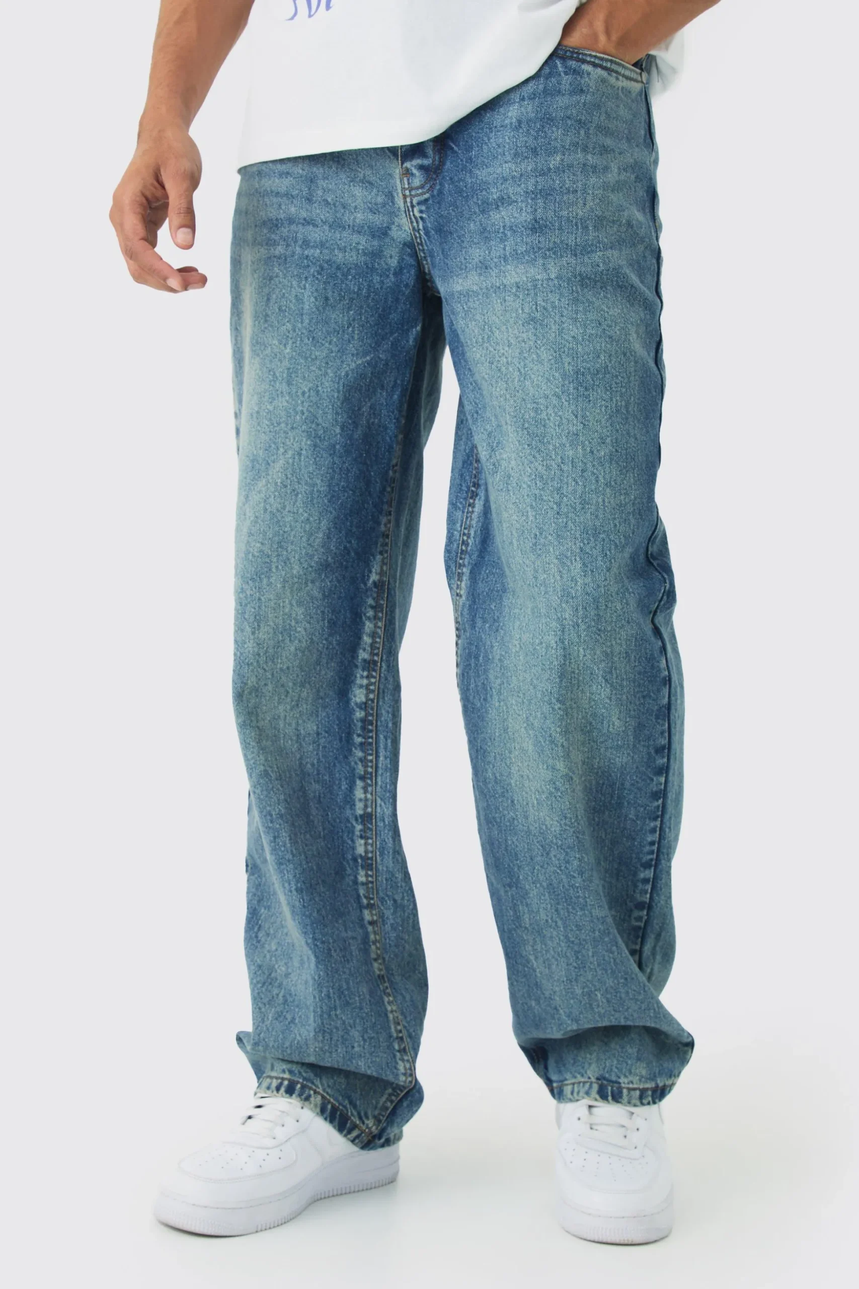 Baggy Rigid Jean In Vintage Blue | BoohooMAN UK