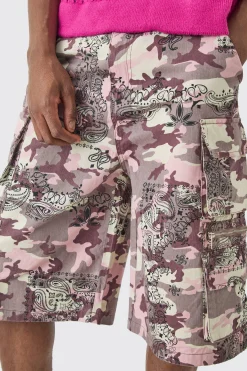 Bandanna Camo Fixed Waist Multi Pocket Jorts | BoohooMAN UK