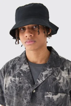 Basic Bucket Hat In Black | BoohooMAN UK