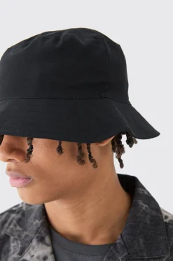 Basic Bucket Hat In Black | BoohooMAN UK