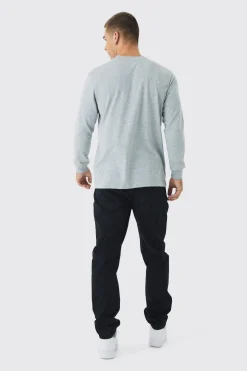 Basic Crew Neck Long Sleeve T-shirt | BoohooMAN UK