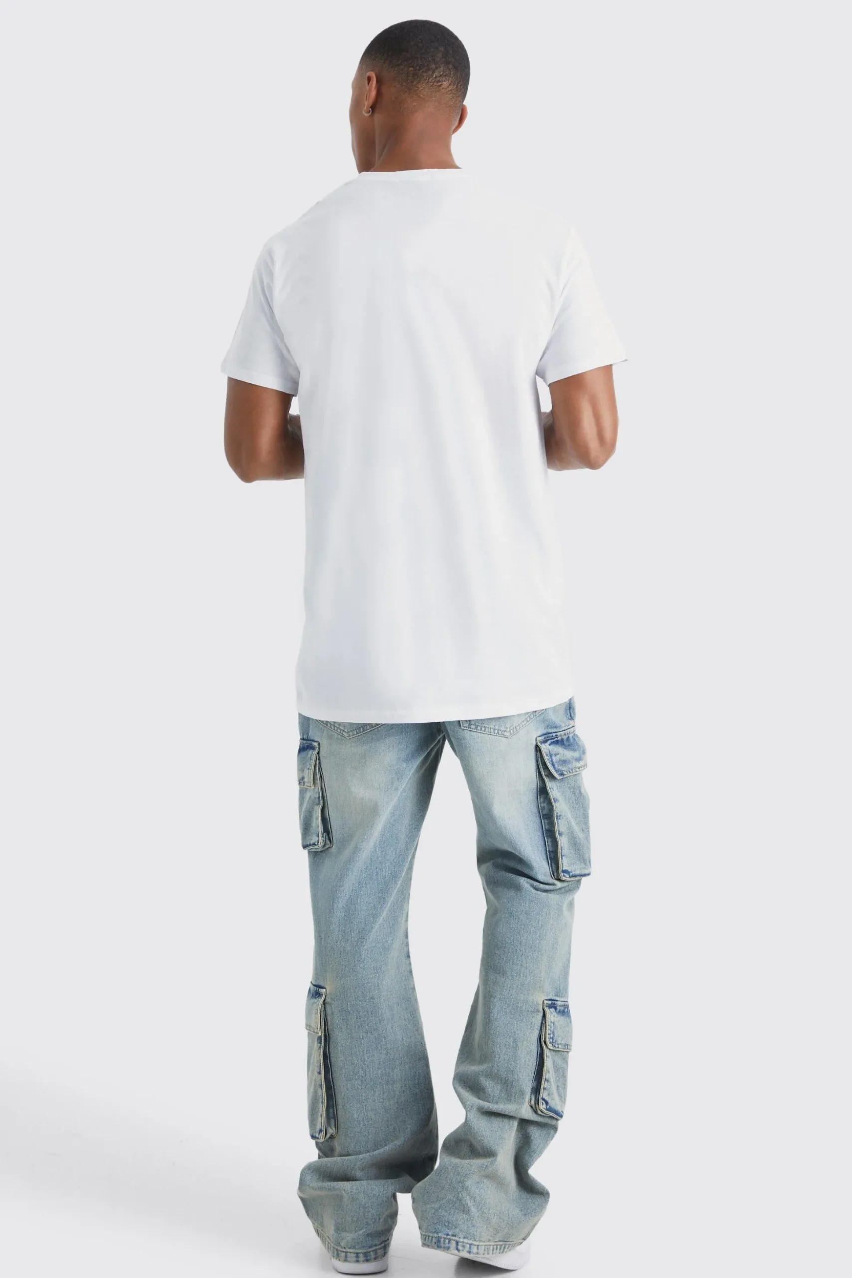 Basic Crew Neck T-shirt | BoohooMAN UK