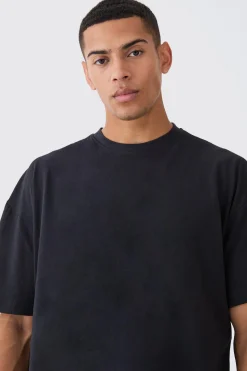 Basic Oversized Crew Neck T-shirt | BoohooMAN UK