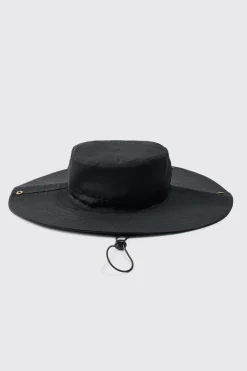 BM Wide Brim Bucket Hat In Black | BoohooMAN UK