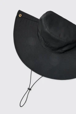 BM Wide Brim Bucket Hat In Black | BoohooMAN UK