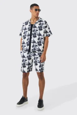Boxy Abstract Floral Printed Pleated Shirt & Short | BoohooMAN UK