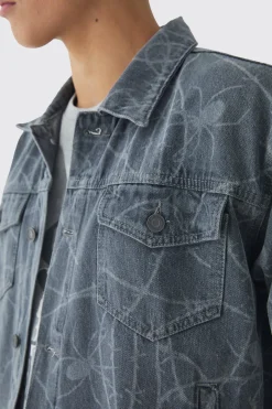 Boxy Fit Barbed Wire Laser Print Denim Jacket | BoohooMAN UK