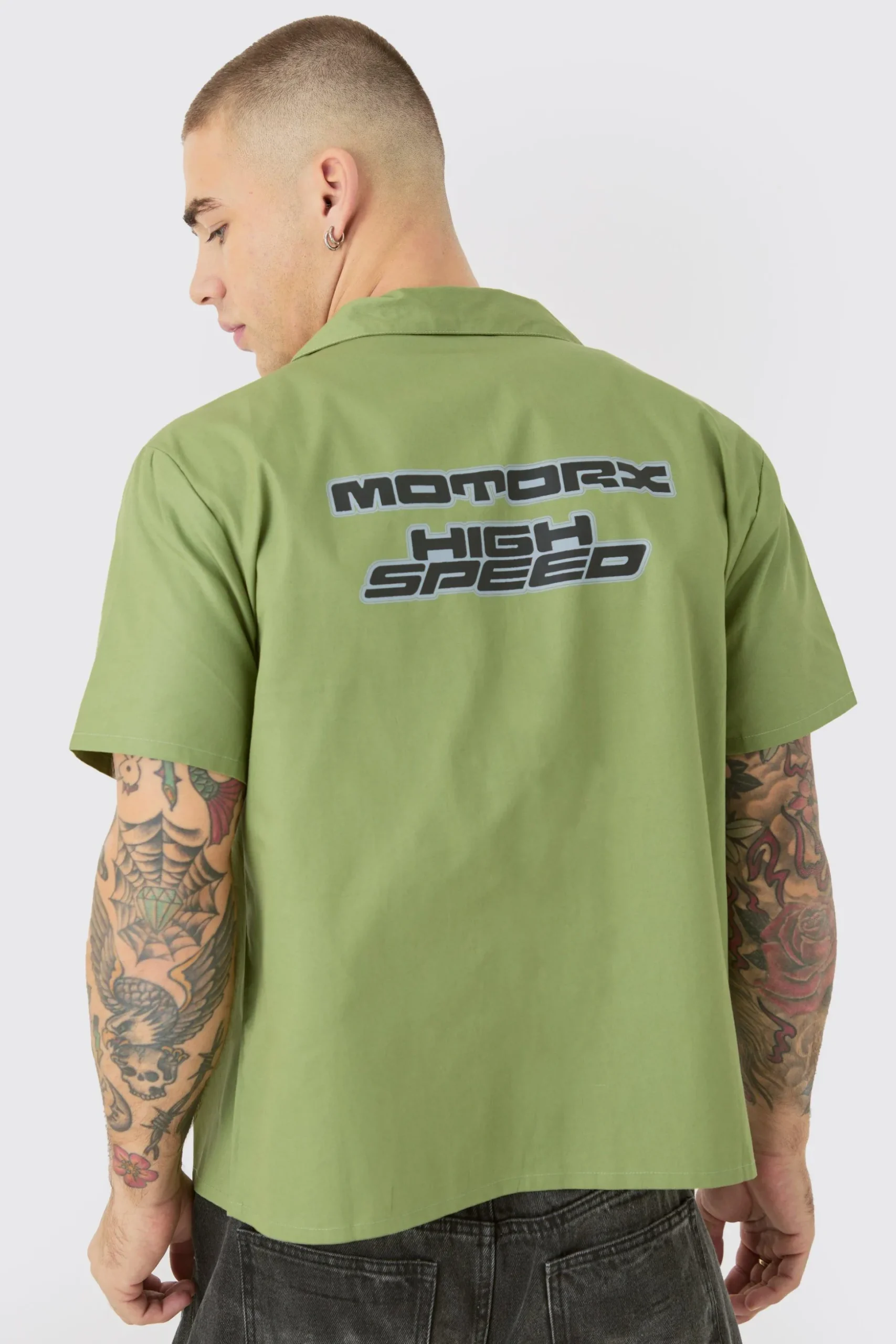 Boxy Short Sleeve Moto Poplin Shirt | BoohooMAN UK