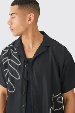 Boxy Soft Twill Cartoon Leaf Embroidered Shirt | BoohooMAN UK