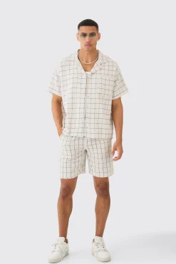 Boxy Textured Grid Check Shirt And Short | BoohooMAN UK