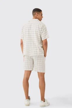 Boxy Textured Grid Check Shirt And Short | BoohooMAN UK