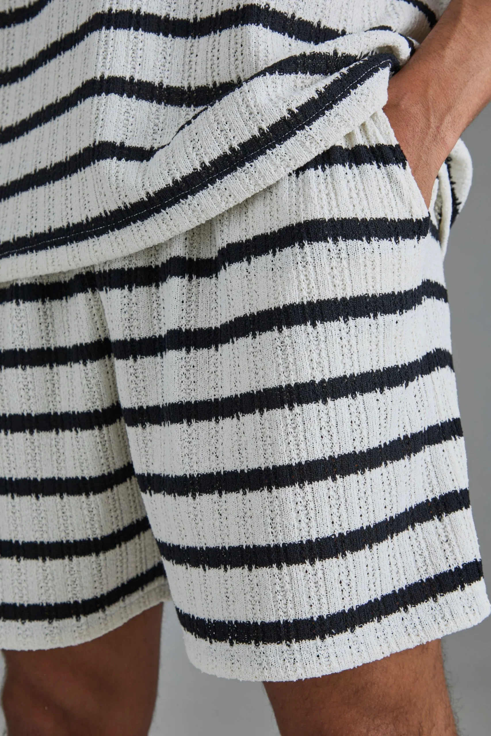 Boxy Textured Stripe Shorts | BoohooMAN UK