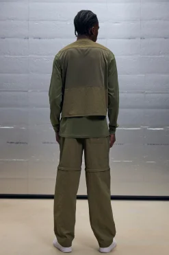 Boxy Utility Mesh Cargo Pocket Vest & Zip Off Trouser Set | BoohooMAN UK