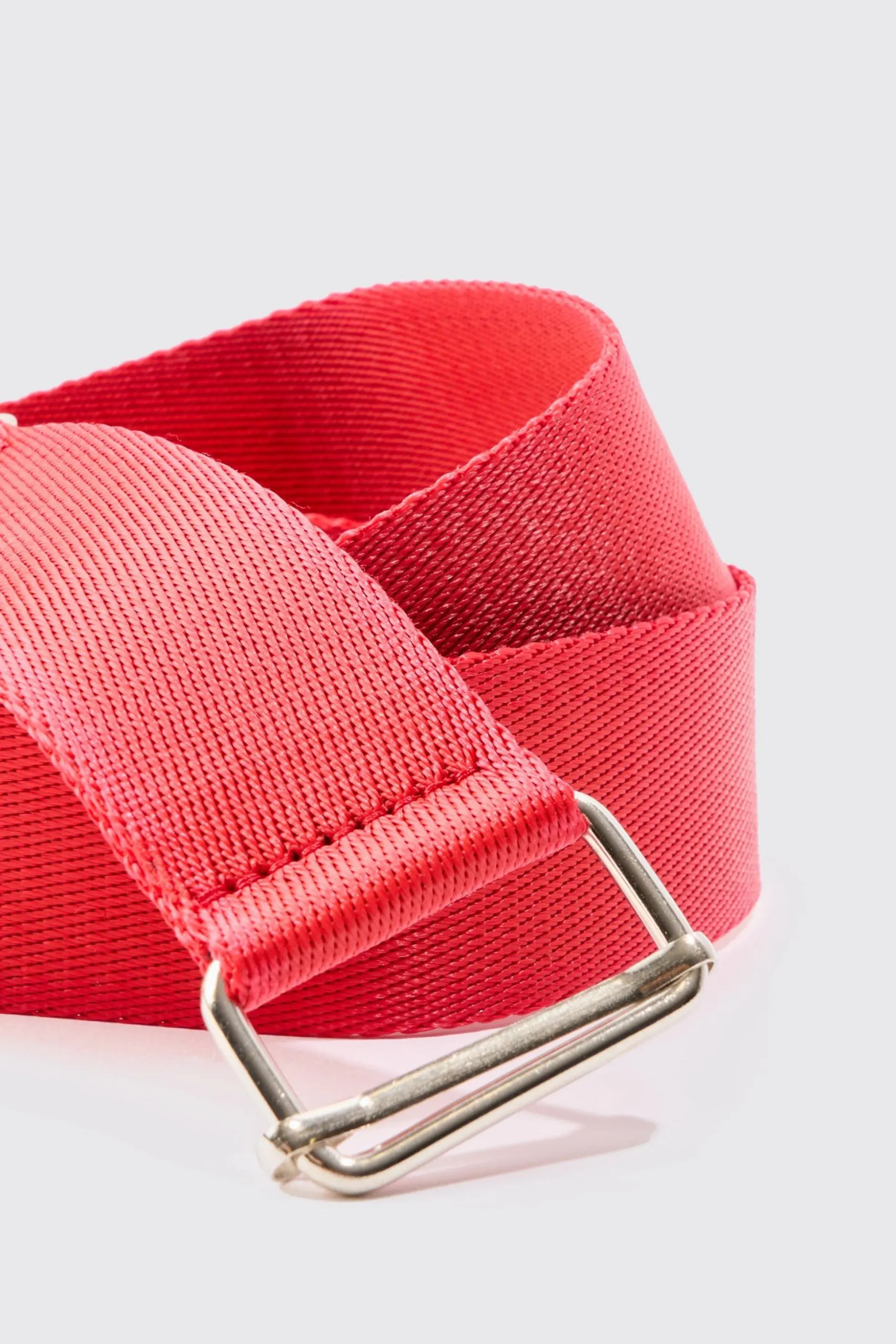 Buckle Detail Nylon Belt In Red | BoohooMAN UK