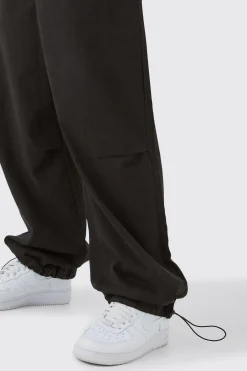 Bungee Waist Twill Parachute Pants | BoohooMAN UK