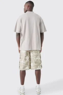 Camo Fixed Waist Multi Cargo Pocket Jorts | BoohooMAN UK