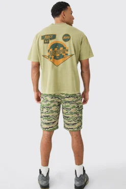 Camo Fixed Waist Relaxed Cargo Shorts | BoohooMAN UK