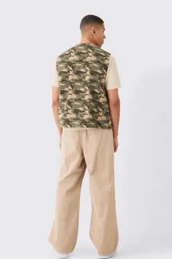 Camo Twill Utility Vest | BoohooMAN UK