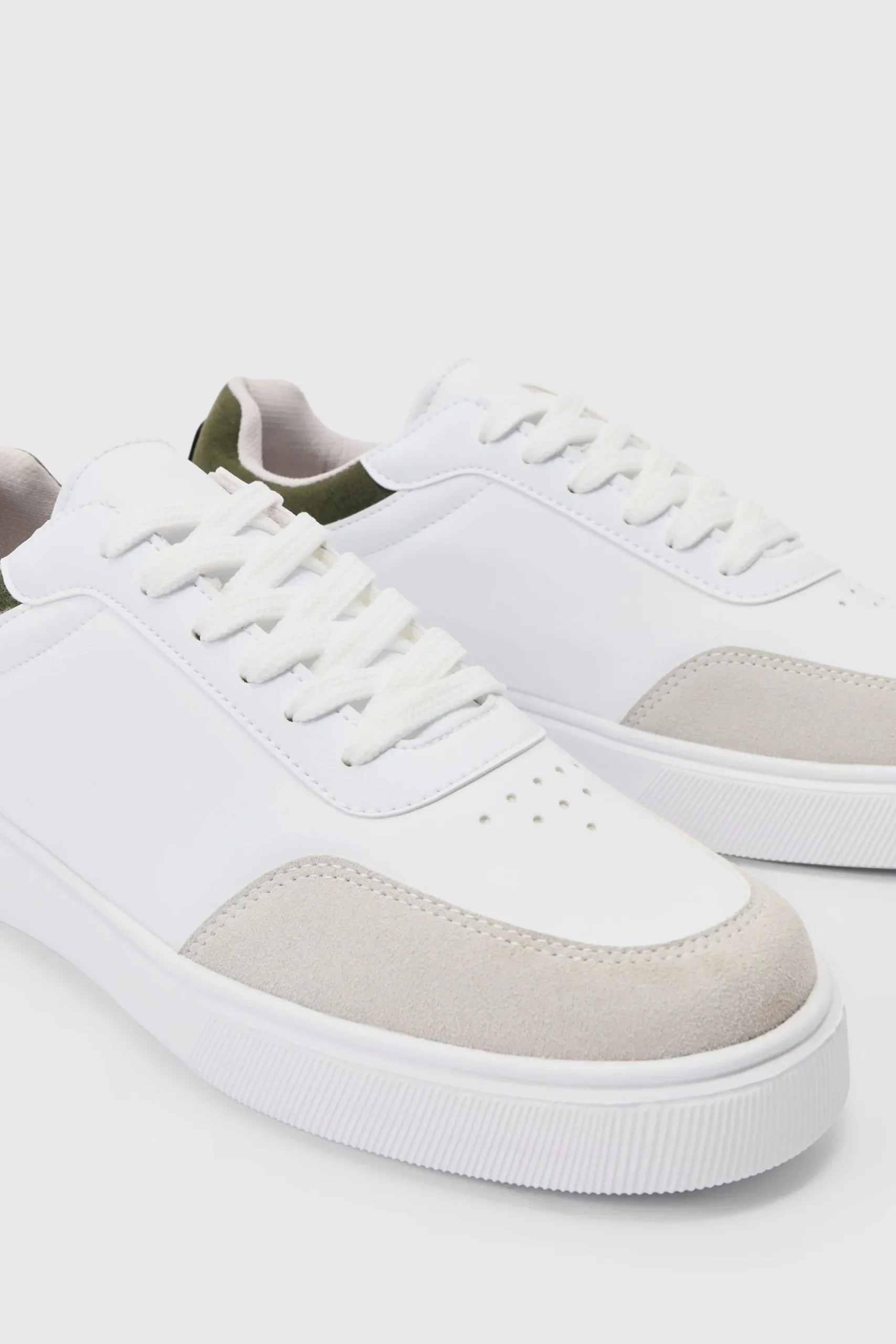 Chunky Sole Trainer In White | BoohooMAN UK