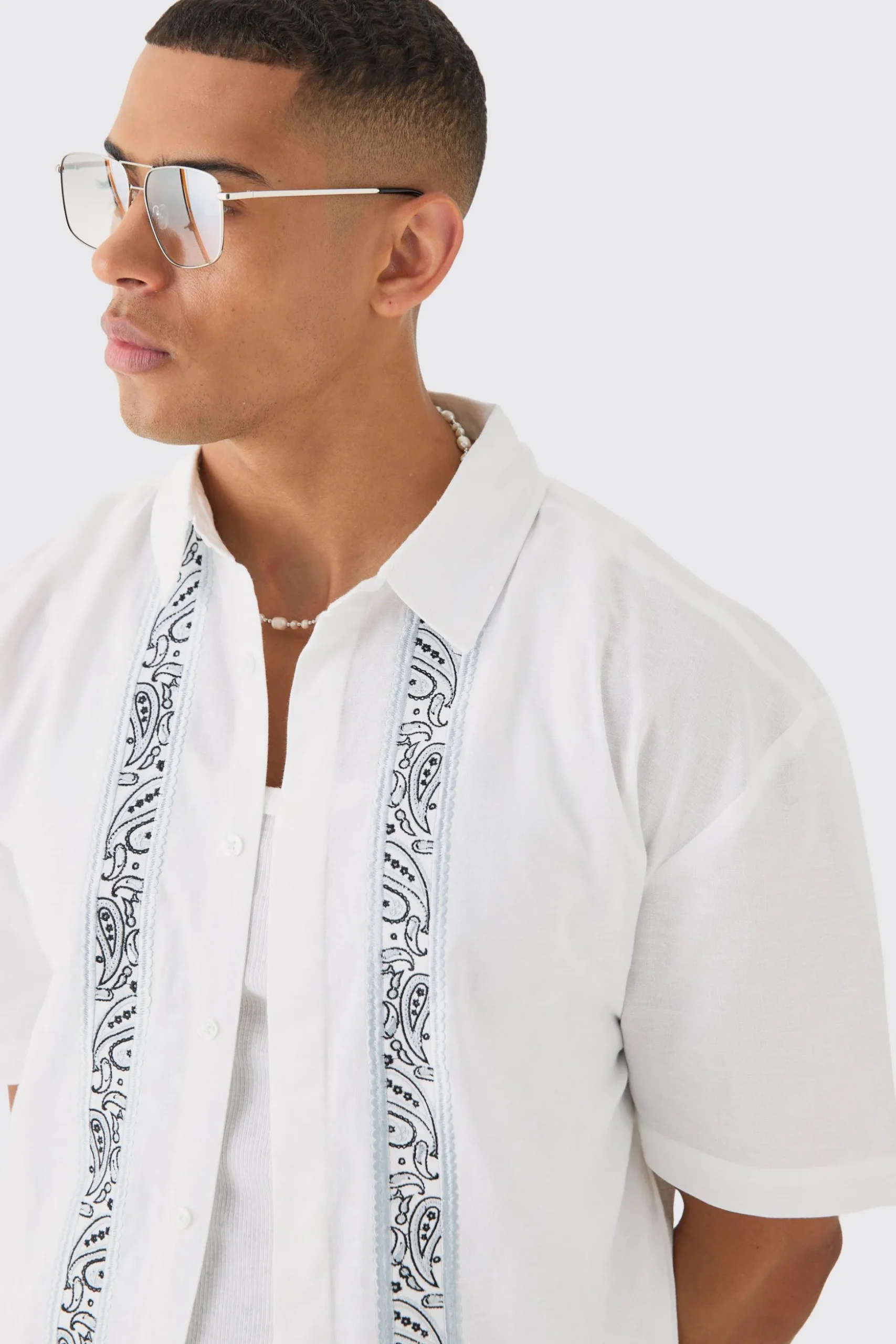 Concealed Placket Linen Boarder Shirt | BoohooMAN UK