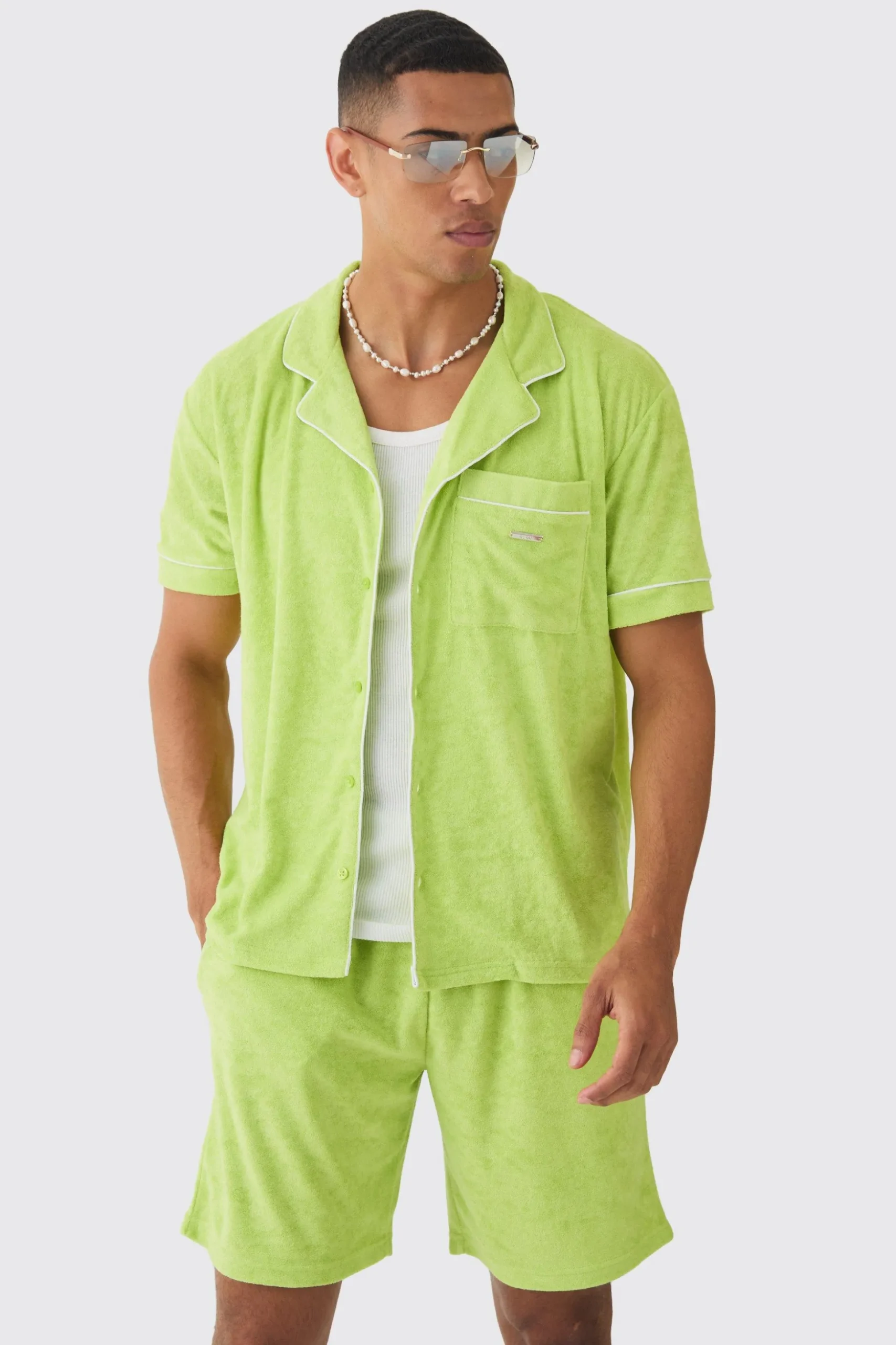 Contrast Piping Towelling Shirt And Short Set | BoohooMAN UK