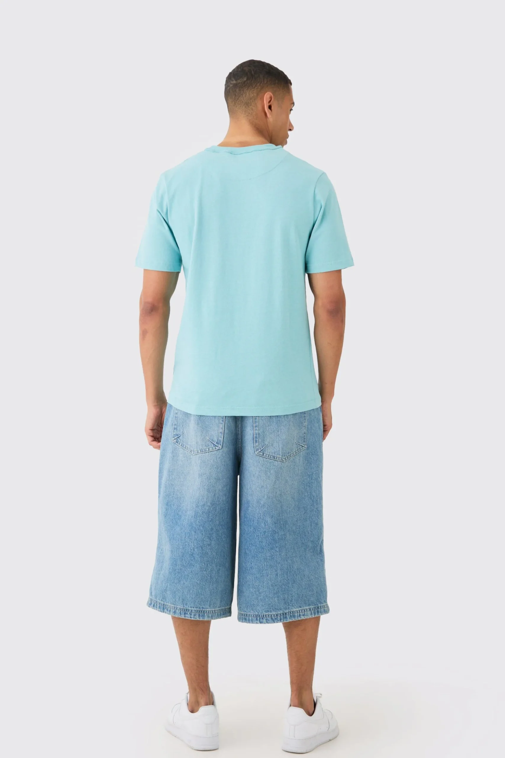 Core Heavy Carded Layed On Neck T-shirt | BoohooMAN UK