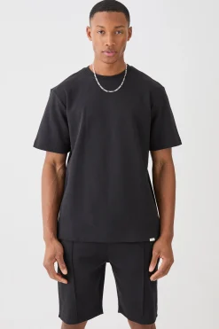 Core T-shirt & Short Interlock Set | BoohooMAN UK