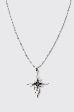 Cross Pendant Necklace In Silver | BoohooMAN UK