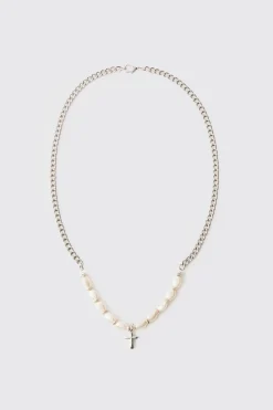 Cross Pendant Pearl Necklace | BoohooMAN UK