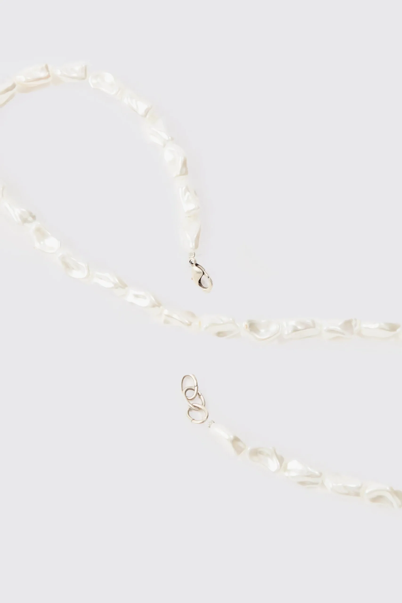 Crushed Pearl Effect Necklace | BoohooMAN UK