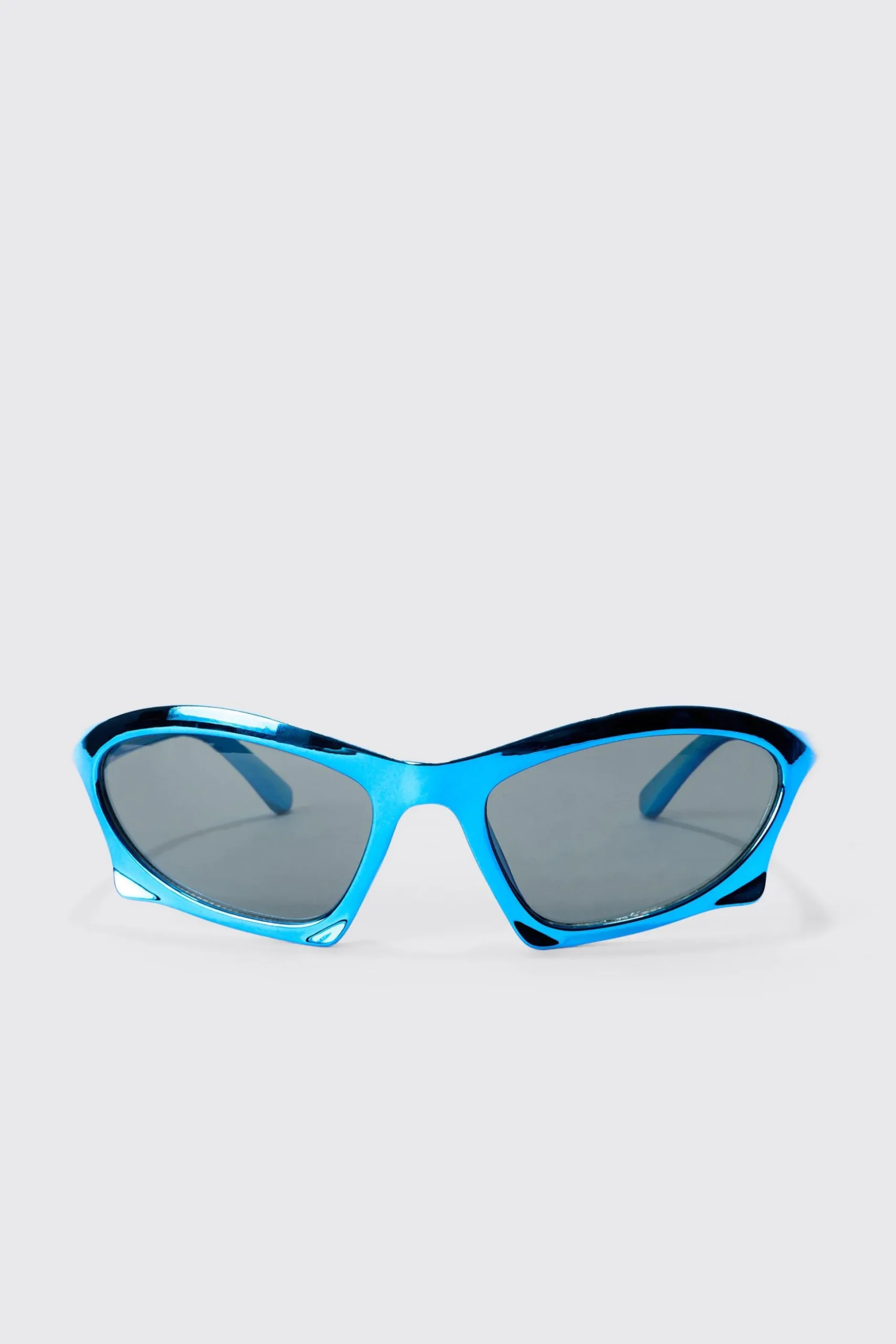 Curved Frame Racer Sunglasses In Cobalt | BoohooMAN UK