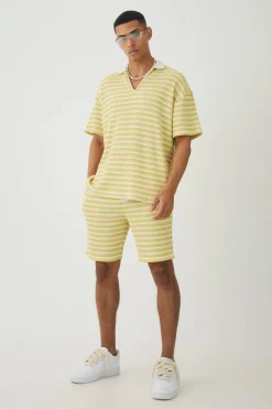 Deep V Revere Textured Stripe Polo Shirt & Shorts Set | BoohooMAN UK