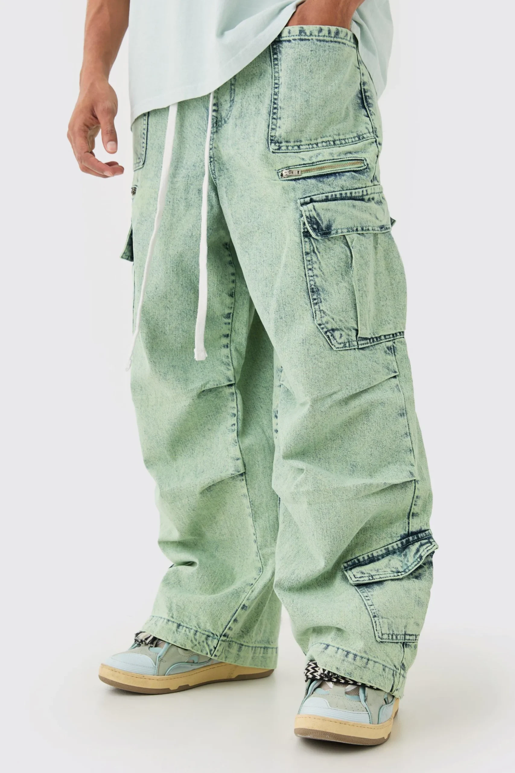 Denim Parachute Elasticated Waist Overdyed Acid Washed Cargo Jeans In Sage | BoohooMAN UK