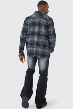 Distressed Hem Panel And Badge Check Shirt | BoohooMAN UK