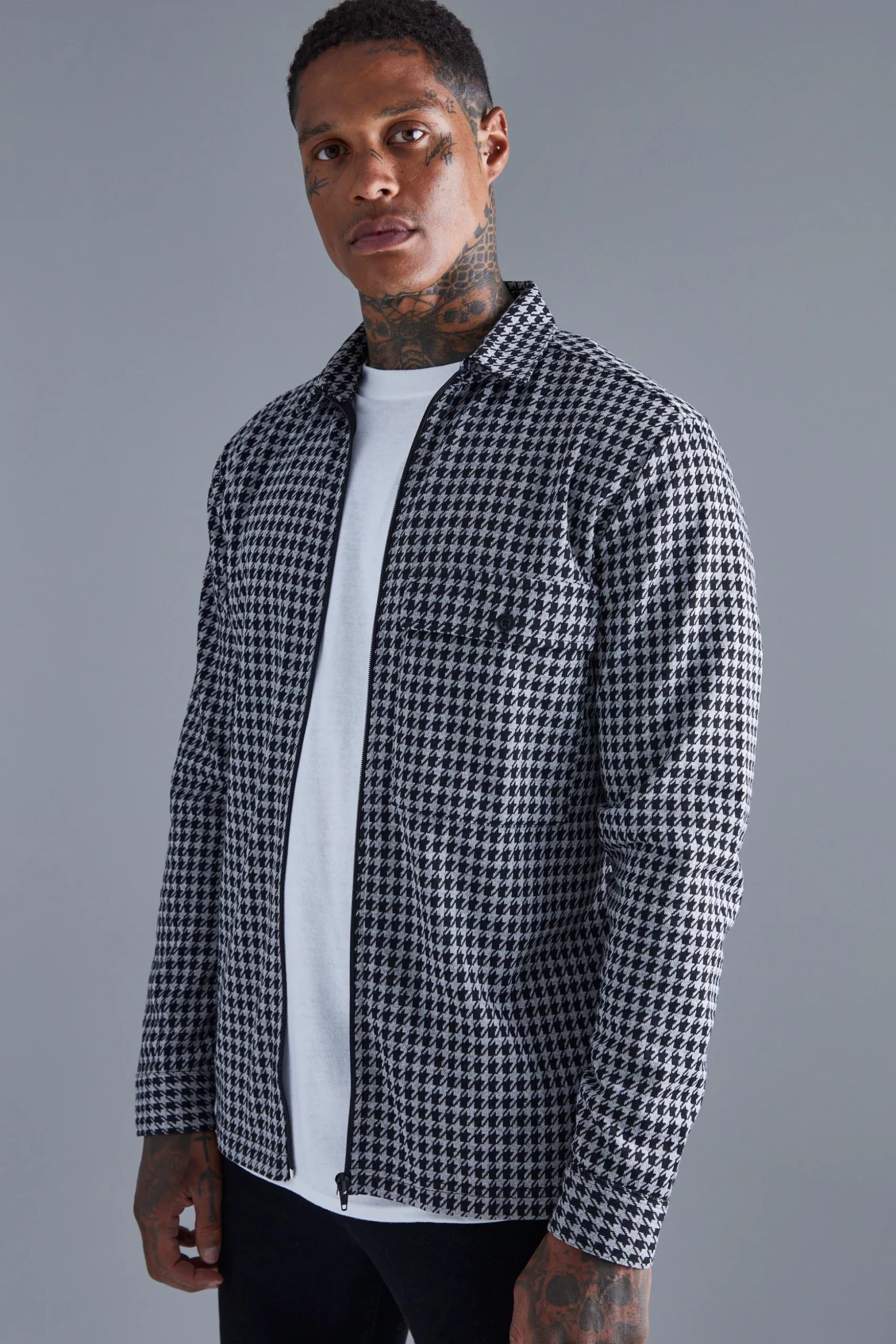 Dogtooth Jacquard Zip Through Overshirt | BoohooMAN UK