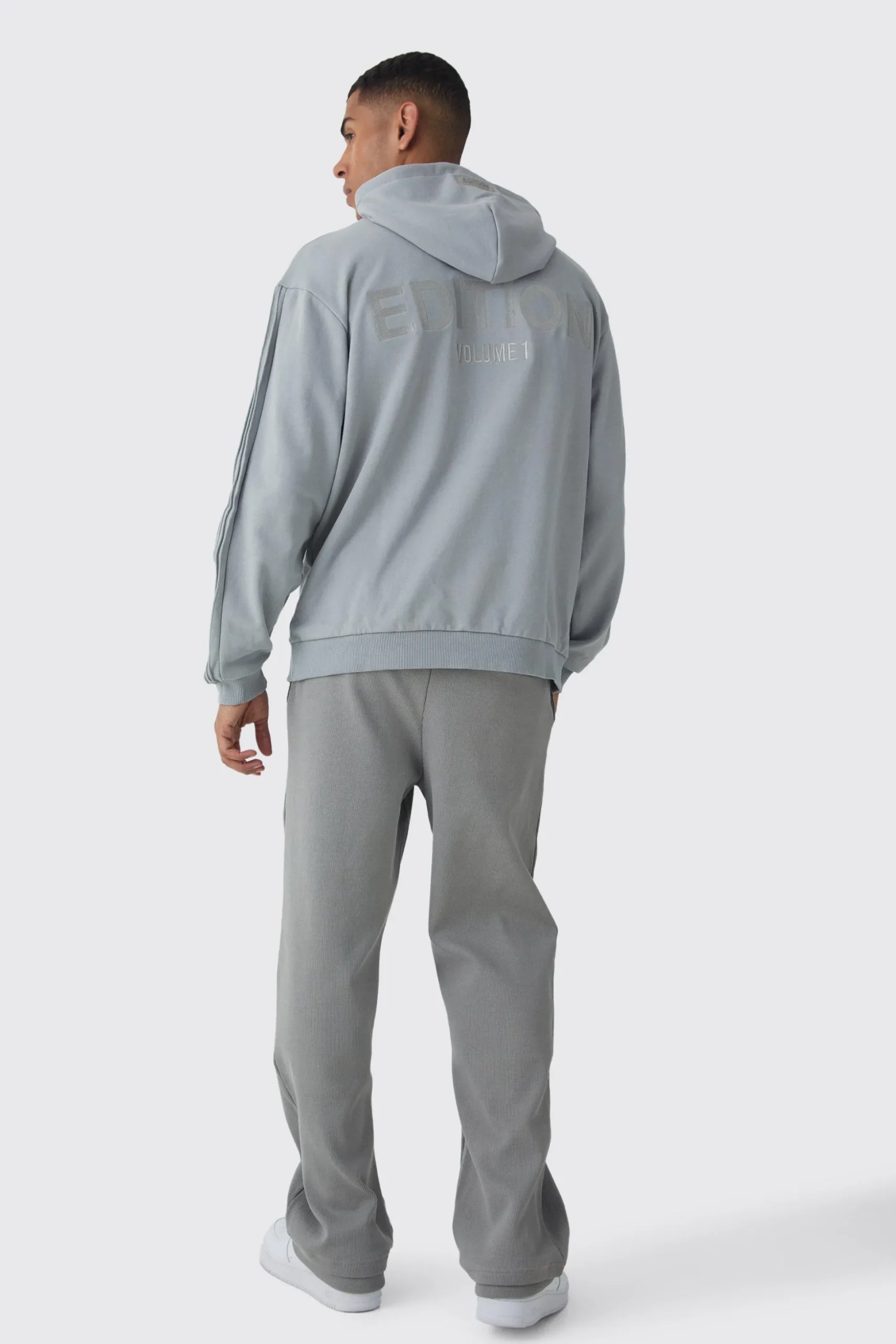 EDITION Oversized Heavyweight 1/4 Zip Pintuck Hoodie | BoohooMAN UK