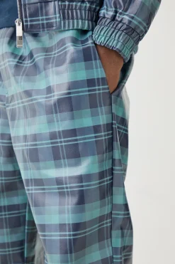 Elastic Waist Check Pu Parachute Trouser | BoohooMAN UK