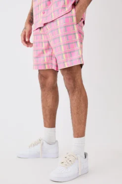 Elastic Waist Check Pu Relaxed Short | BoohooMAN UK