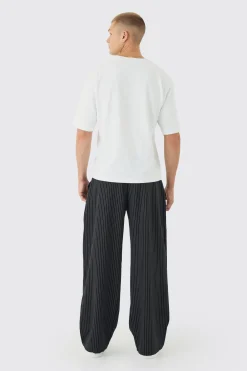 Elasticated Waist Baggy Pinstripe Trousers | BoohooMAN UK