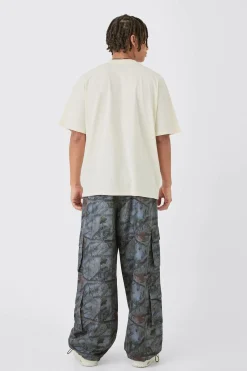 Elasticated Waist Camo Cargo Trousers | BoohooMAN UK